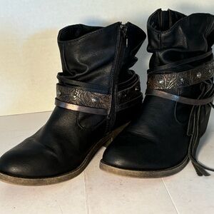 Women’s black ankle boots with brads and straps. Size 8.5 Maurices
